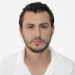 Dr. Adán Oswaldo